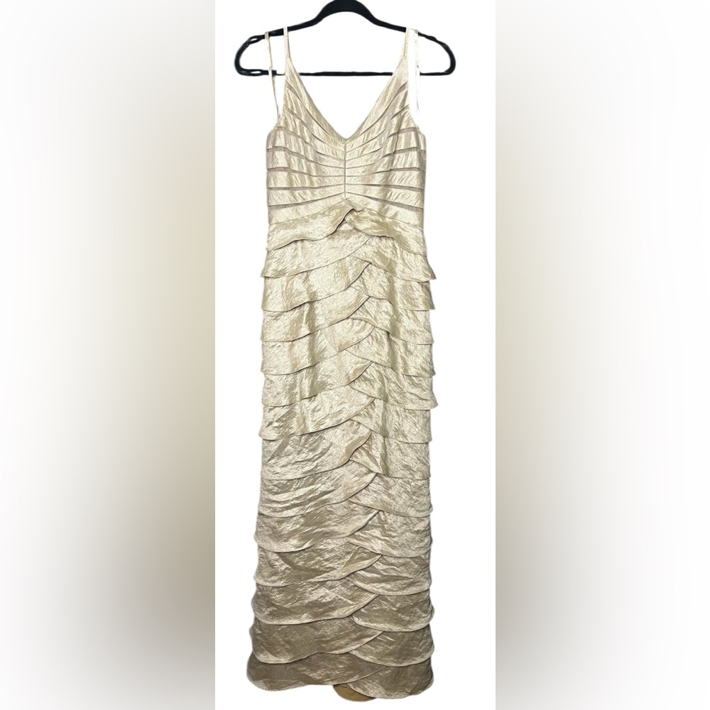 Adriana Papell gold tier cocktail dress size 10 wedding mother of bride